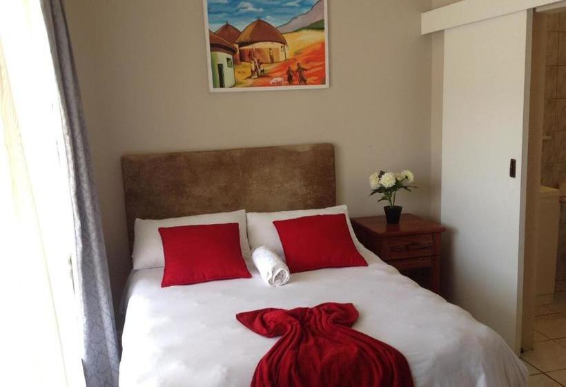 بنسيون Fomo Lodge