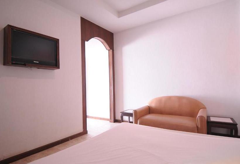 膳宿费 Paradise Inn And Dining