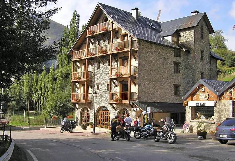 ホテル Bocalé 3000