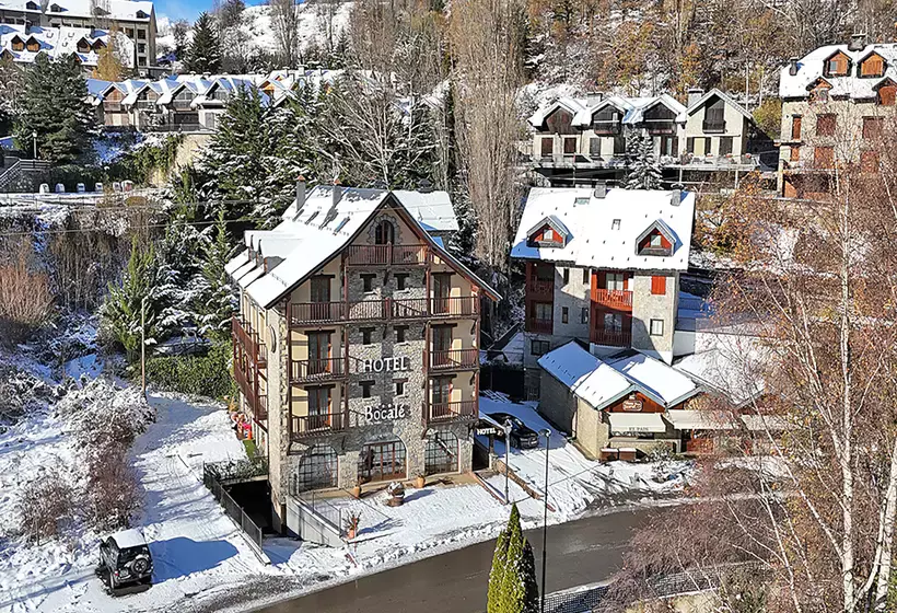 ホテル Bocalé 3000