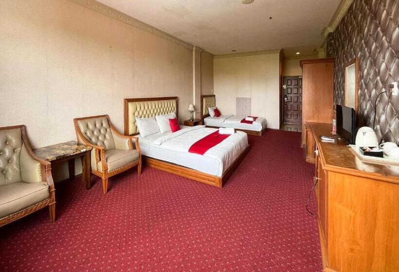 هتل Capital O Mutiara Hijau