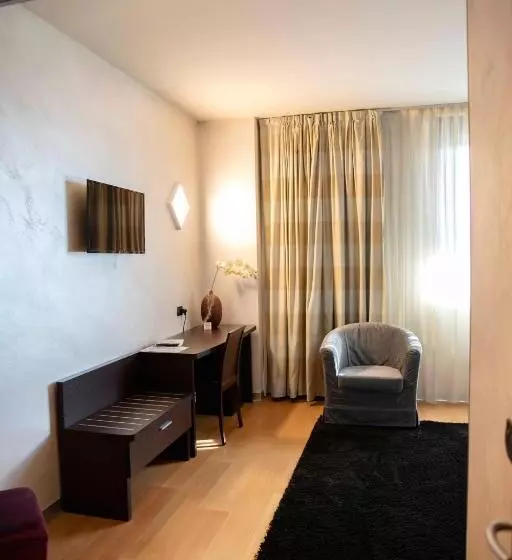 Hotel Casta