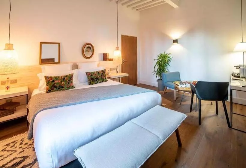 ホテル Les Chambres Du Prieuré