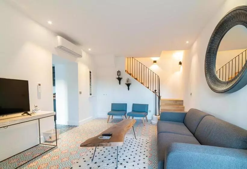 ホテル Les Chambres Du Prieuré