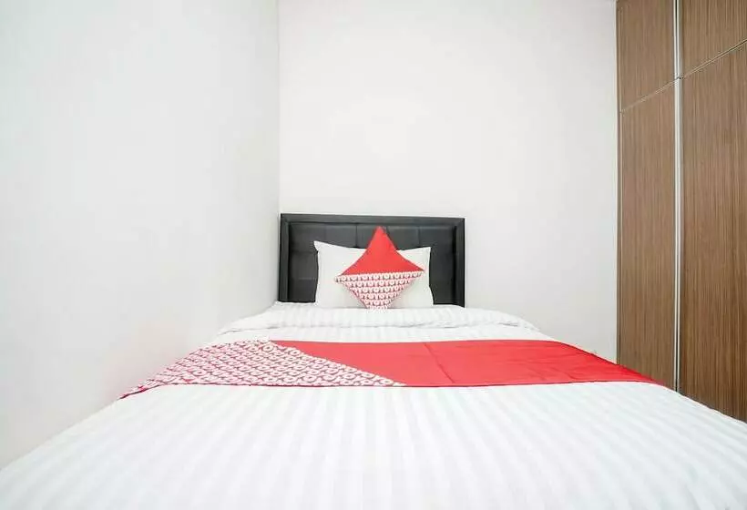 Hotelli Oyo 343 Lawang15 Syariah