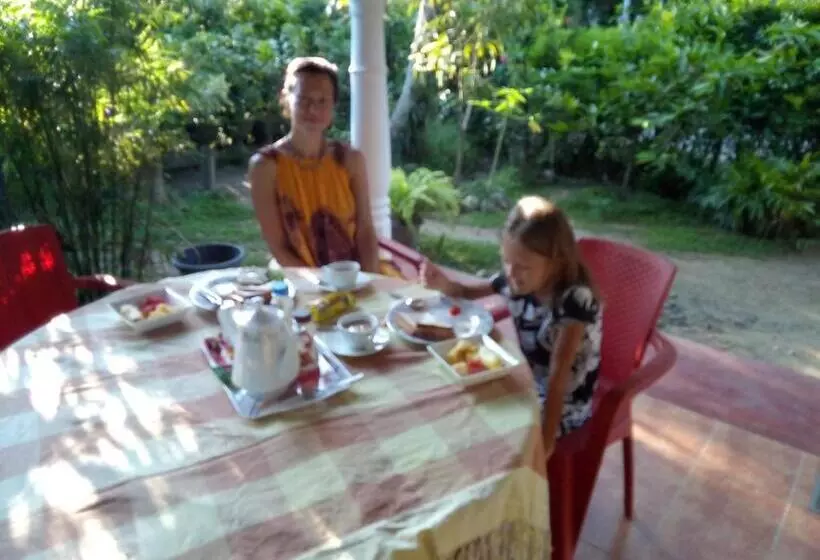 Hotel Triple One Villa