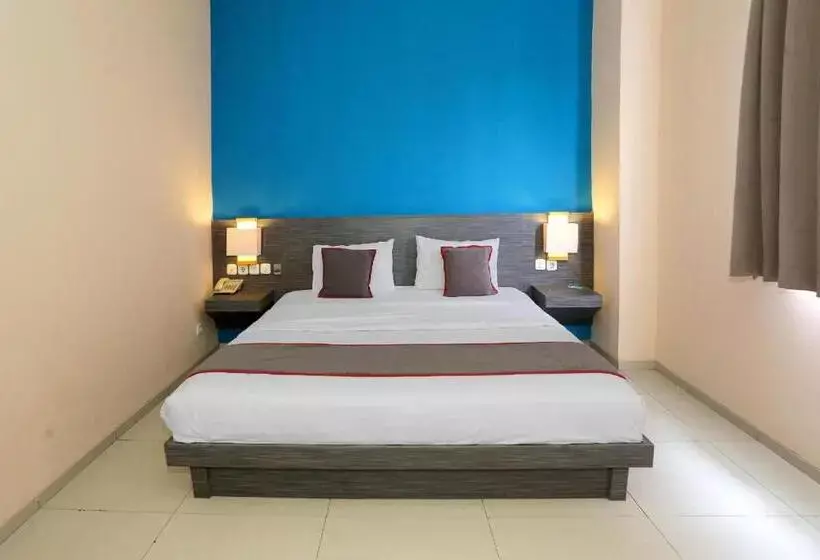 Super Oyo Townhouse Oak Hotel Fiducia Pondok Gede