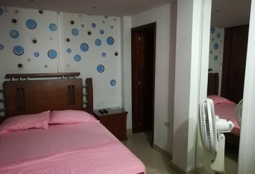 تختخواب و صبحانه La Casita Morada