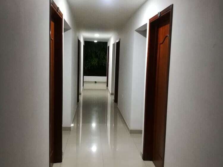 تختخواب و صبحانه La Casita Morada