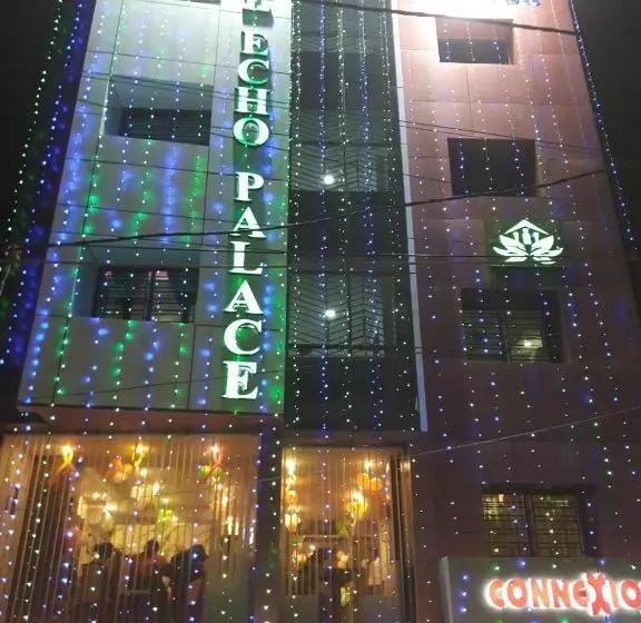 ホテル Echo Palace