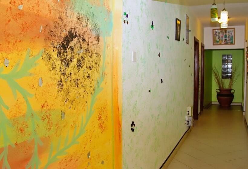 Alexander Plaza Hotel Ltd