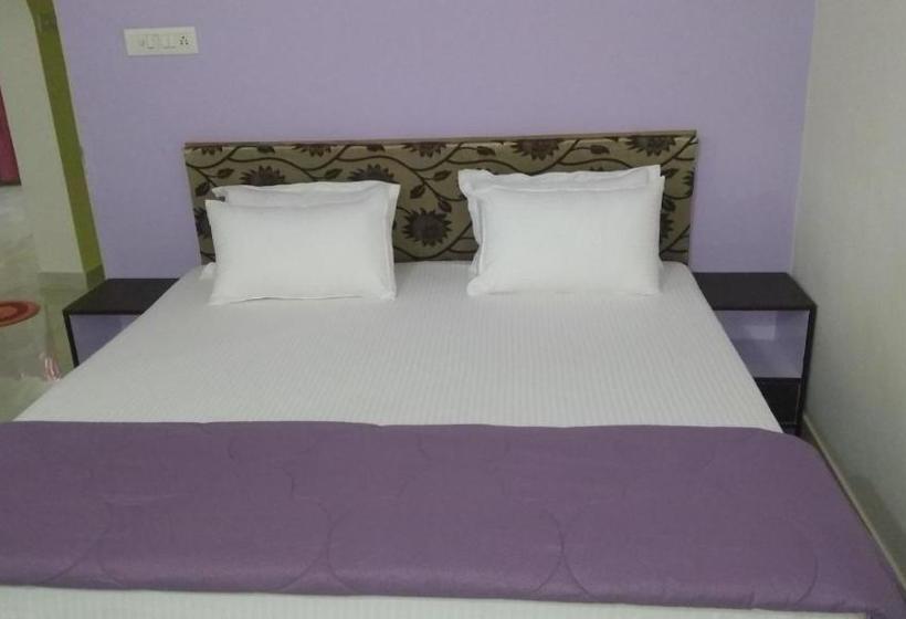 تختخواب و صبحانه Casa Maria Homestay