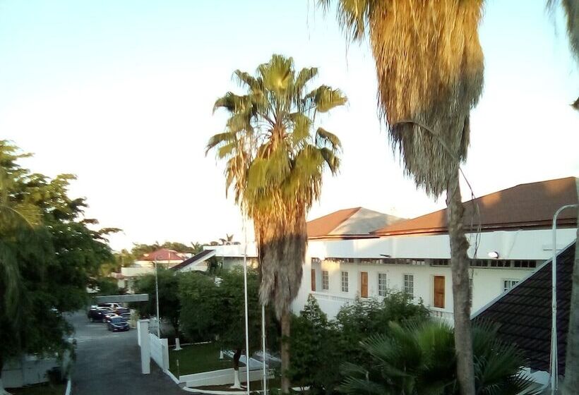 تختخواب و صبحانه Sea Shell Palms, Ocho Rios