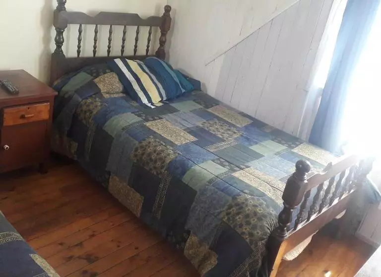 پانسیون Hostal Rayen