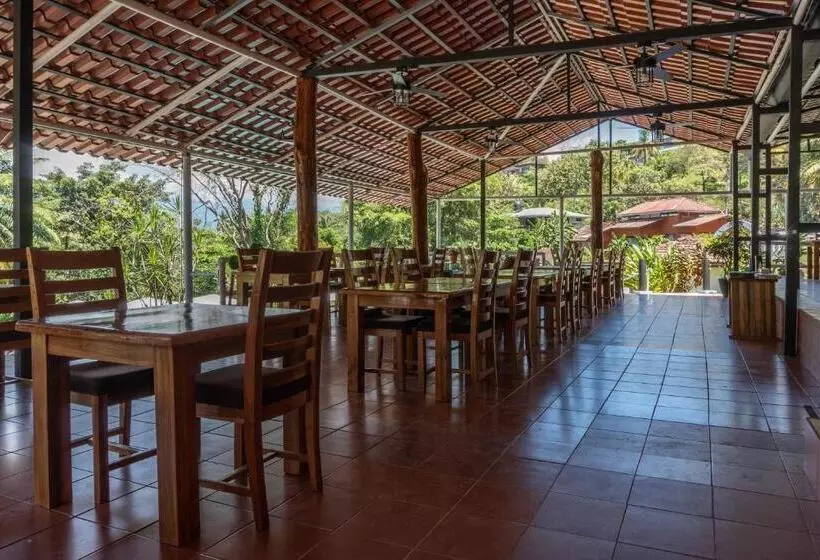 Hotelli Bongo   Adults Only