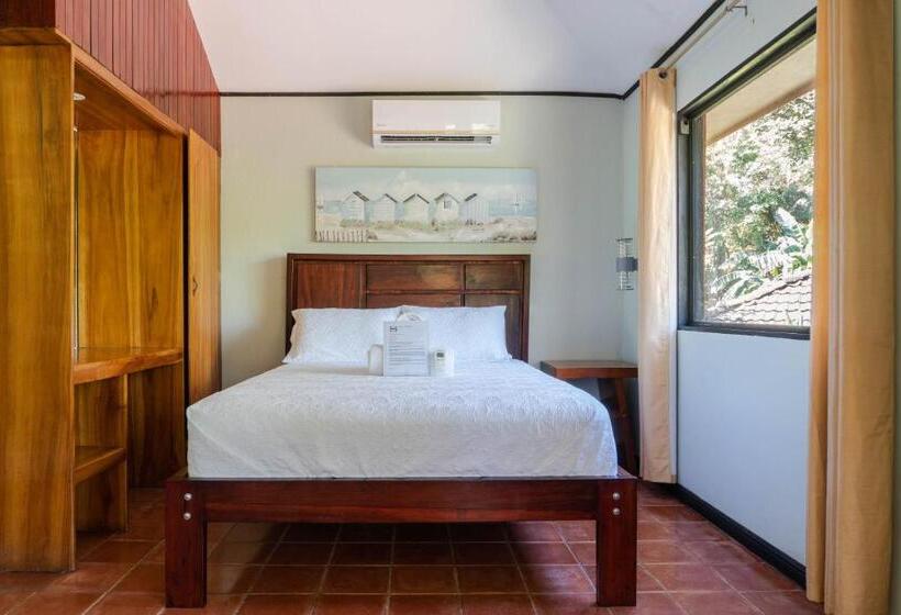 هتل Bongo Adults Only