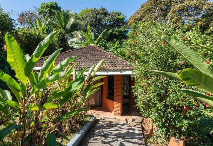 Hotelli Bongo   Adults Only