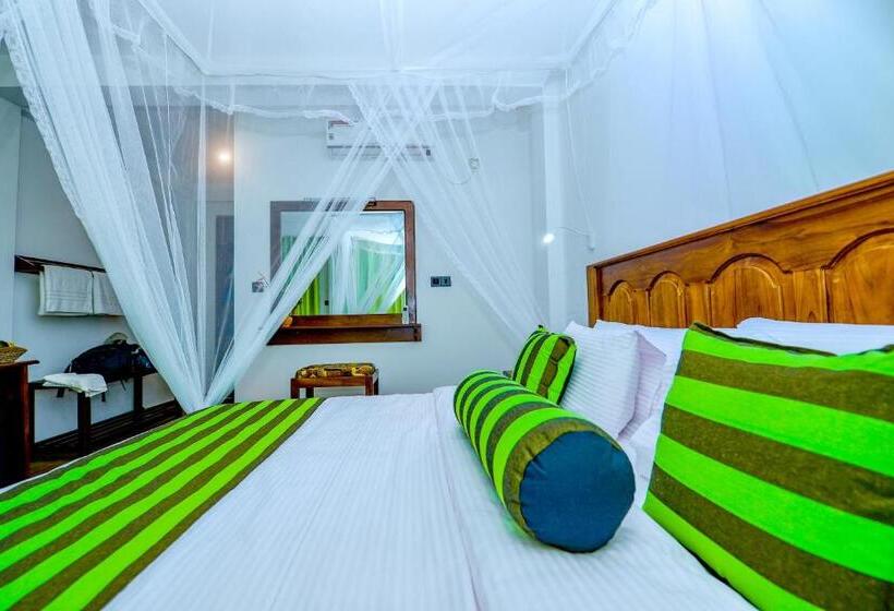 Pensionat Third Eye Ella