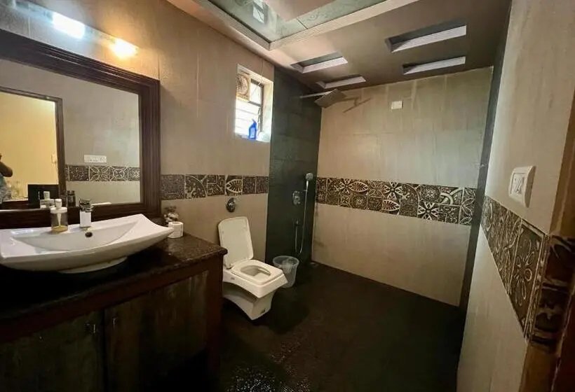 Majatalo Morden Ac 1bhk Apartment Near Cavelossim Beach   Amor