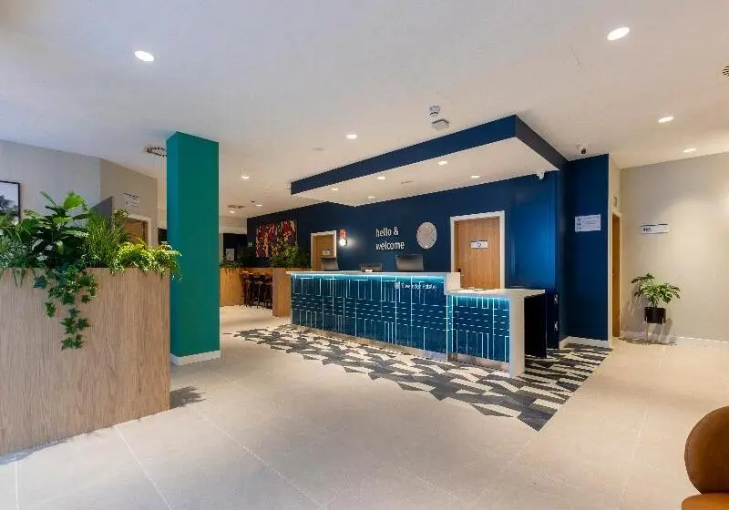Hotelli Travelodge Bilbao Sestao
