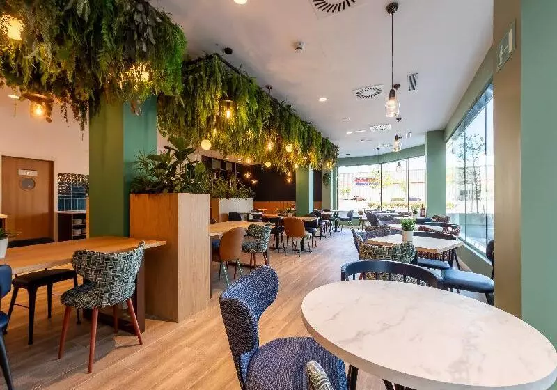 Hotelli Travelodge Bilbao Sestao