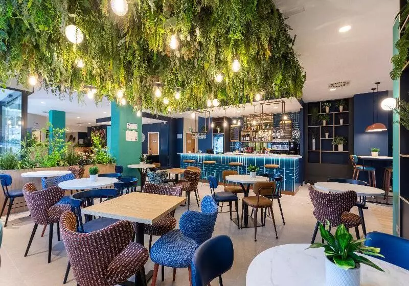 Hotelli Travelodge Bilbao Sestao