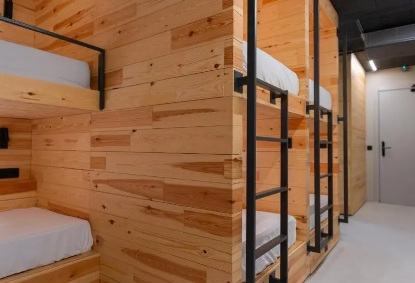 Ky Mountain Hostel Arinsal