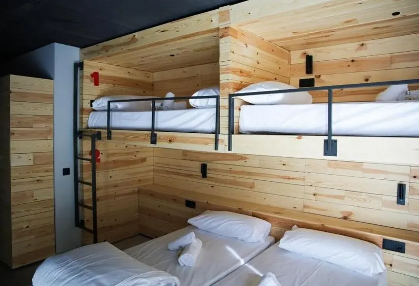 Ky Mountain Hostel Arinsal