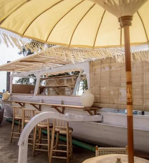 Les Vagues   Hotel Villa & Beach Club   Gili Air