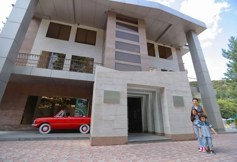 ホテル Aghveran Ararat Resort