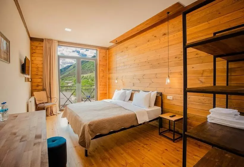 هتل Chalet Mestia