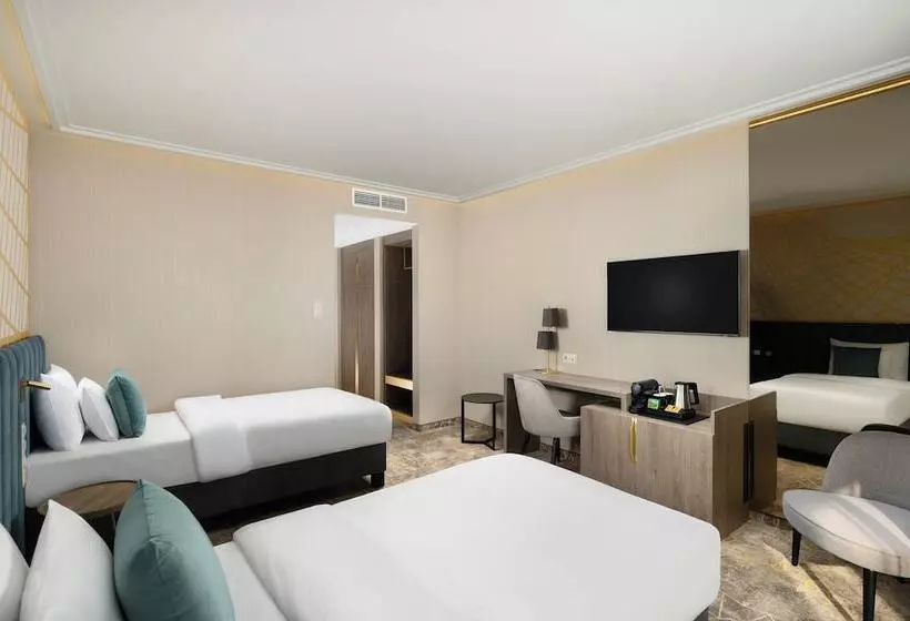 ホテル Kenese Bay Garden Resort & Conference