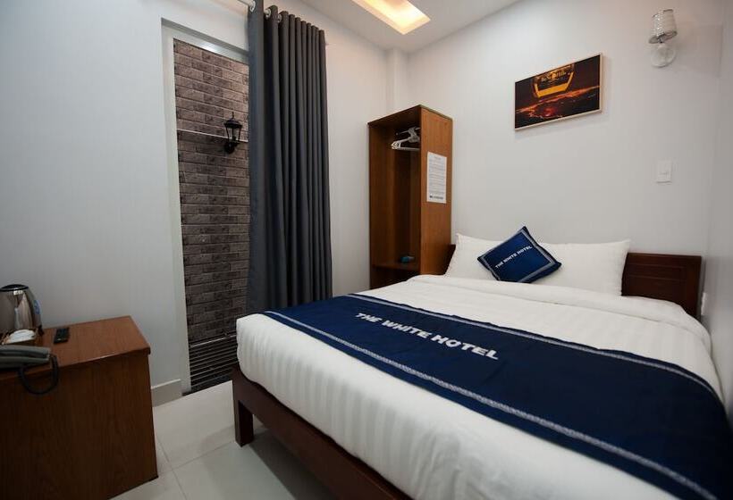 هتل The White House