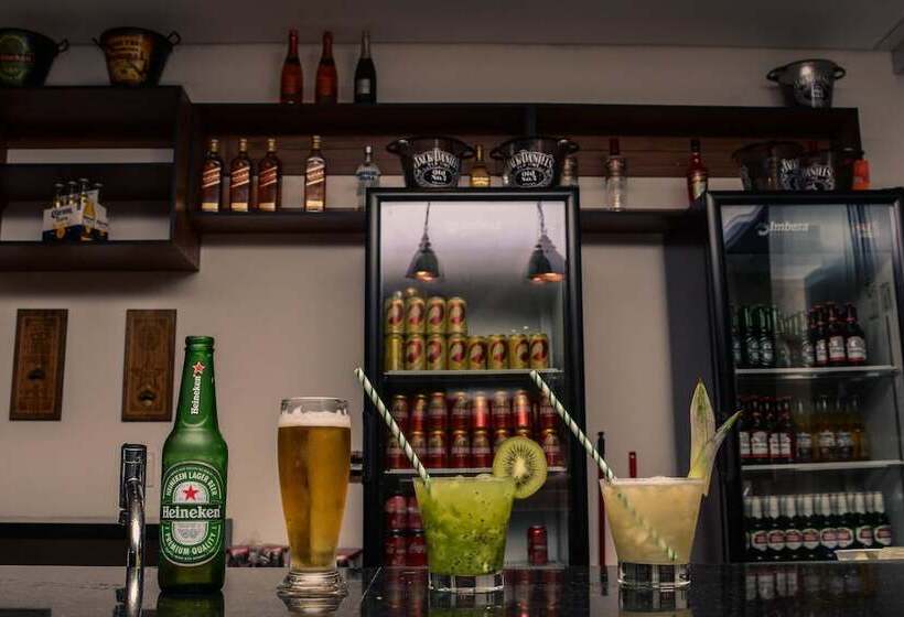 Pension Pousada Conca Di Mare   Restaurante   Pé Na Areia Com Serviço De Praia