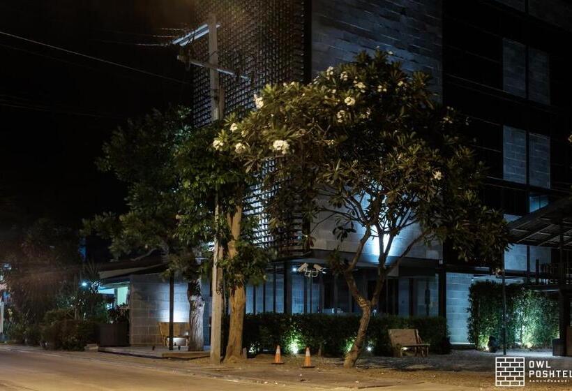 호텔 Owl Poshtel Kanchanaburi