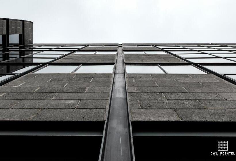 호텔 Owl Poshtel Kanchanaburi