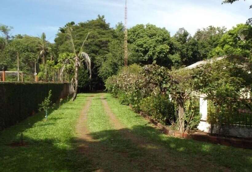 پانسیون Pousada Golden Cataratas
