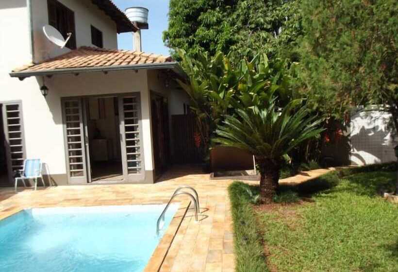 پانسیون Pousada Golden Cataratas