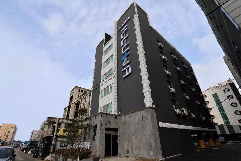 هتل Incheon Illuwa