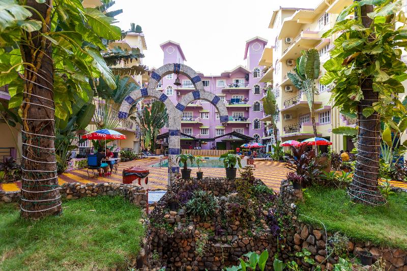 Отель Oyo 2374 Renton Manor