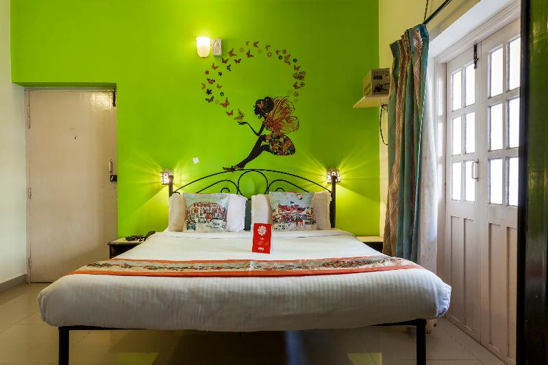 酒店 Oyo 2374 Renton Manor