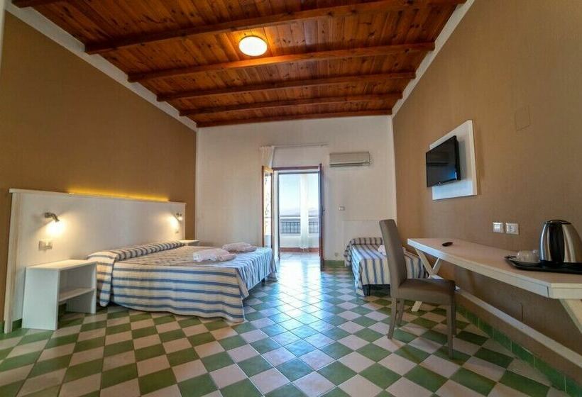 ホテル Villaggio Resort Fior Di Sicilia