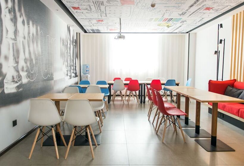 בית מלון כפרי Ibis Nanchang Zhongshan Road Pedestrian Street