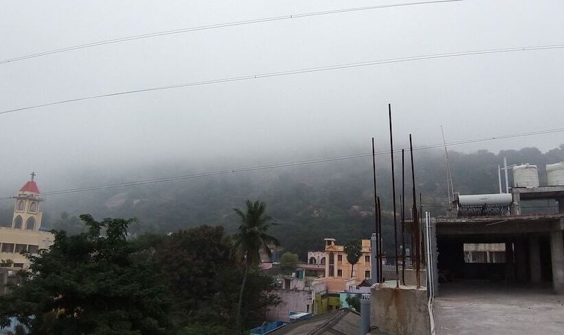 Hotelli Shamsu S Inn