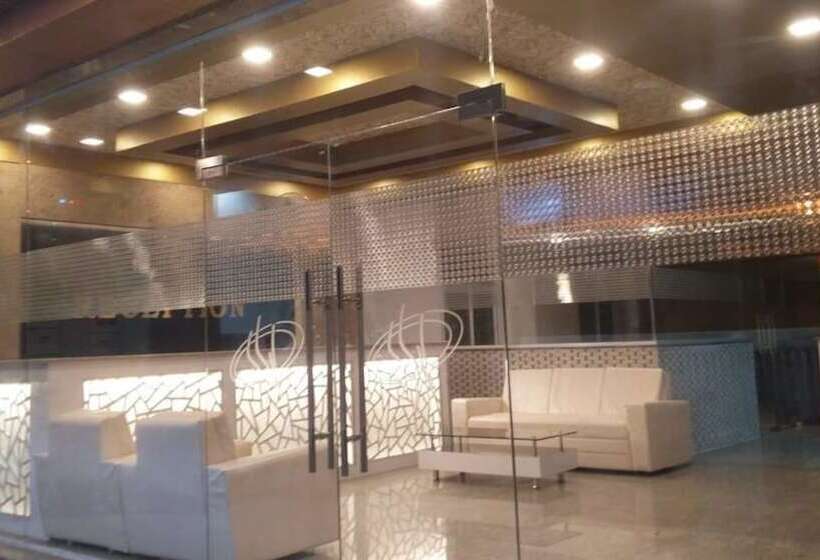 Hotelli Shamsu S Inn