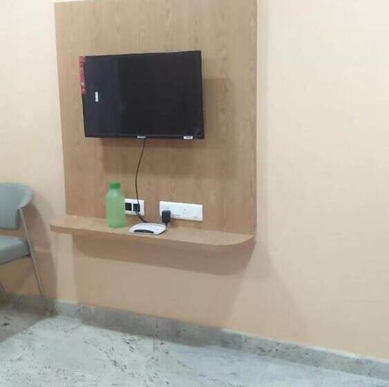 Hotelli Shamsu S Inn