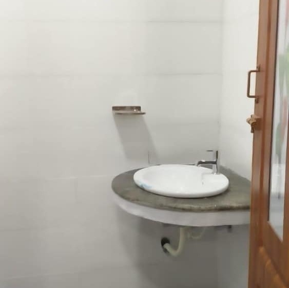 Hotelli Shamsu S Inn