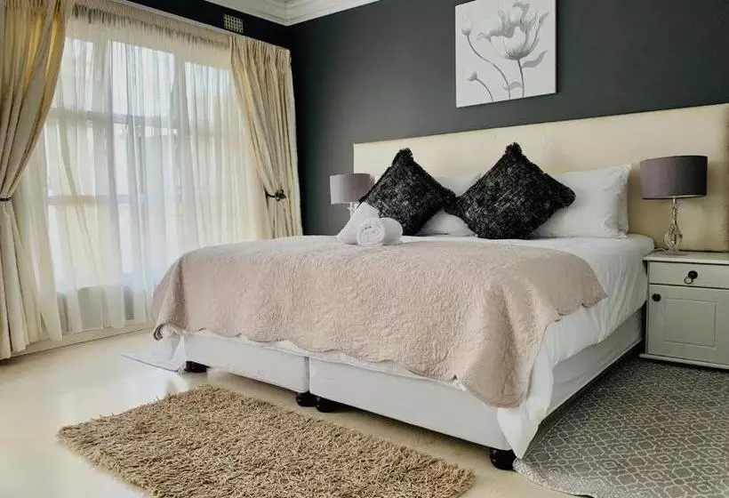 پانسیون Resthaven Guest House