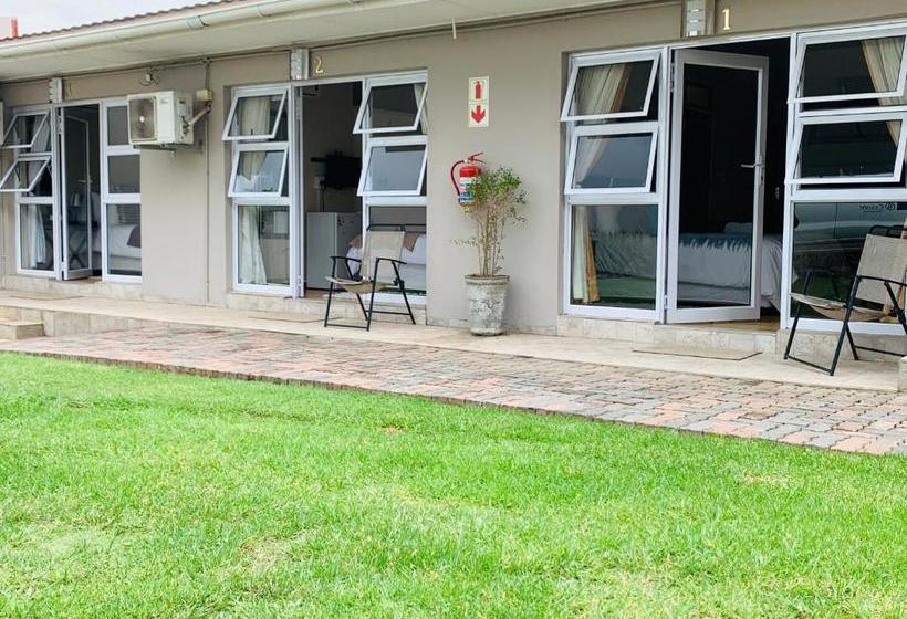 פנסיון Resthaven Guest House