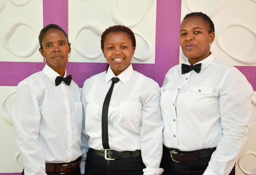 פנסיון Resthaven Guest House